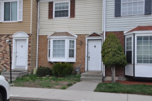 Beautiful 2 bed 1.5 bath town home in Lehi – photo 1