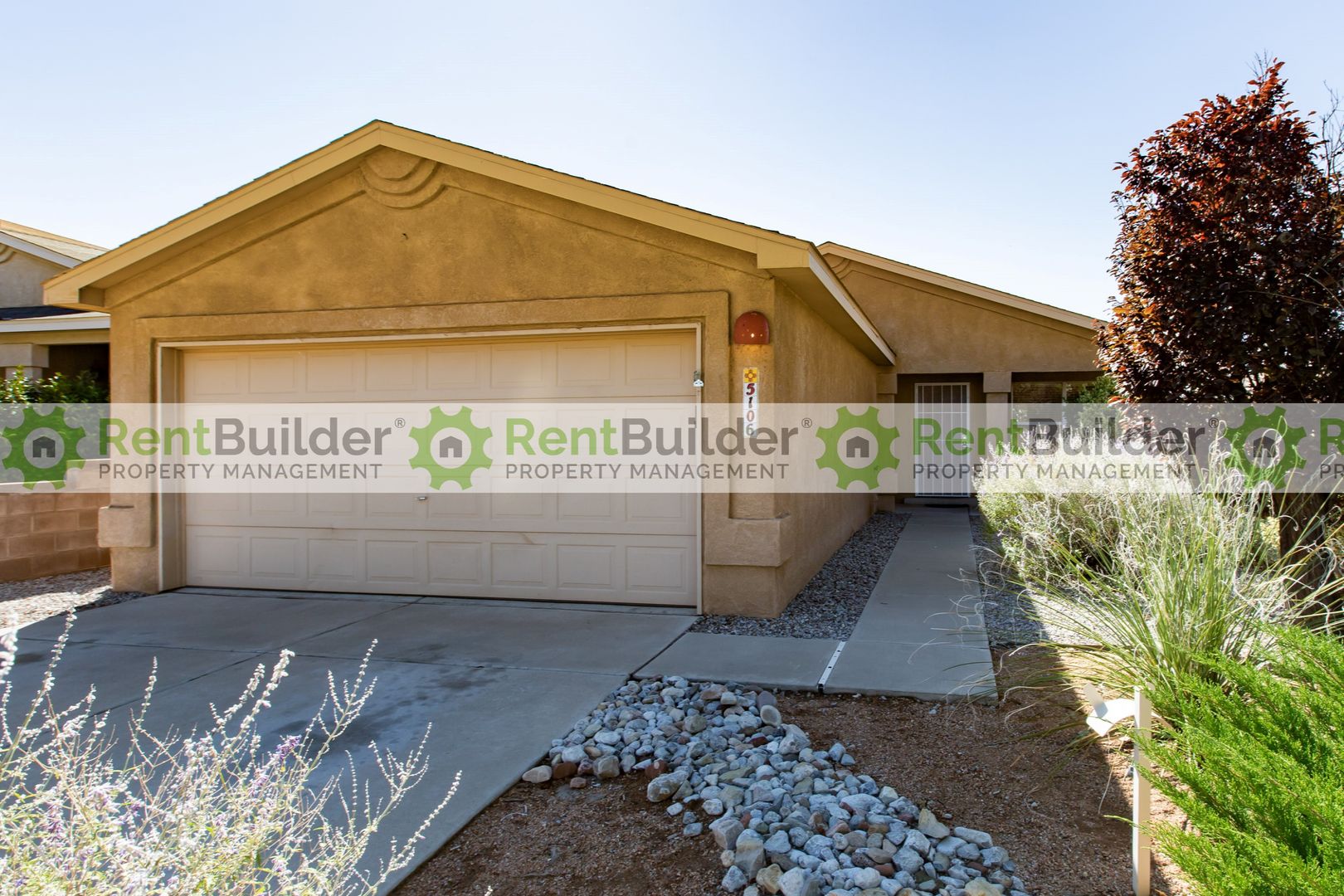 Albuquerque House: 5106 Park Ridge Rd. NW