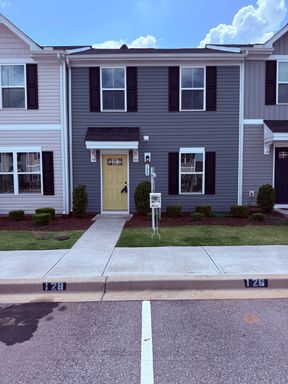 126 Fernside Court – photo 1