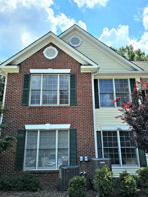 2 Bedroom Condo in Preston Creekside Subdivision, Morrisville – photo 1
