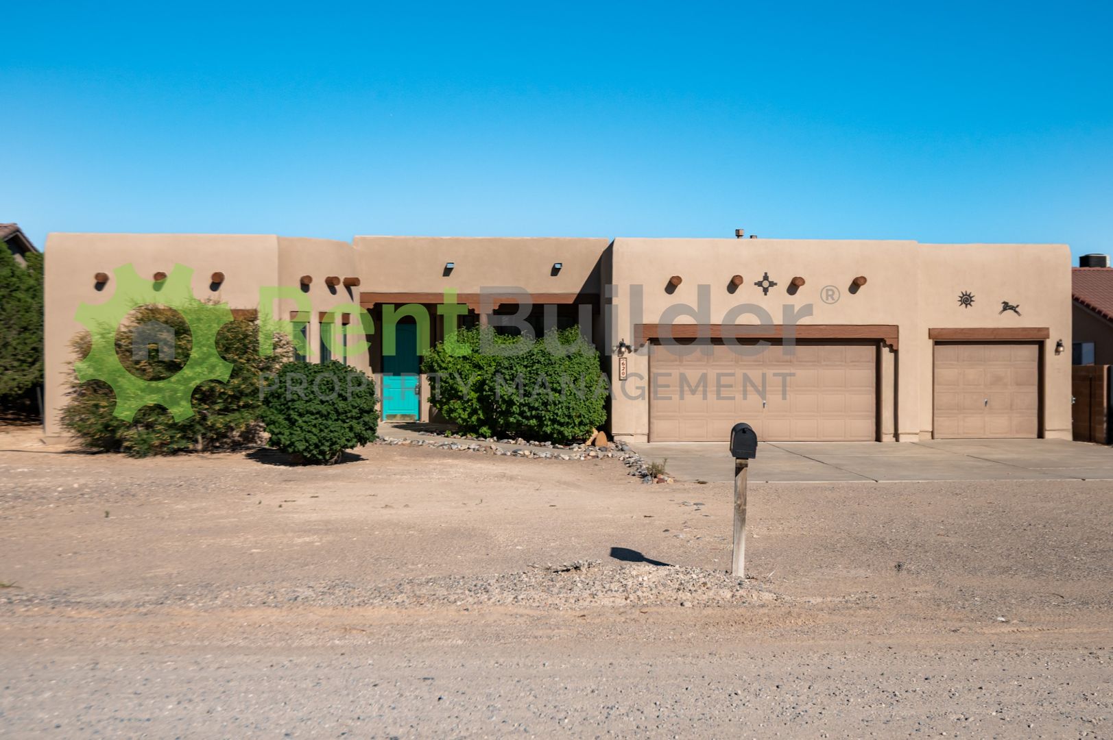 Rio Rancho House: 620 3rd Street NE