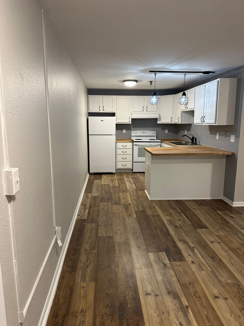 Minneapolis Apartment: 4429 Nicollet Ave