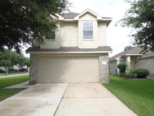 Spacious Two-Story Home with Open Floor Plan – photo 1
