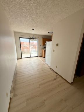 2 Bedrooms 1 Bathroom 4-Plex – photo 1