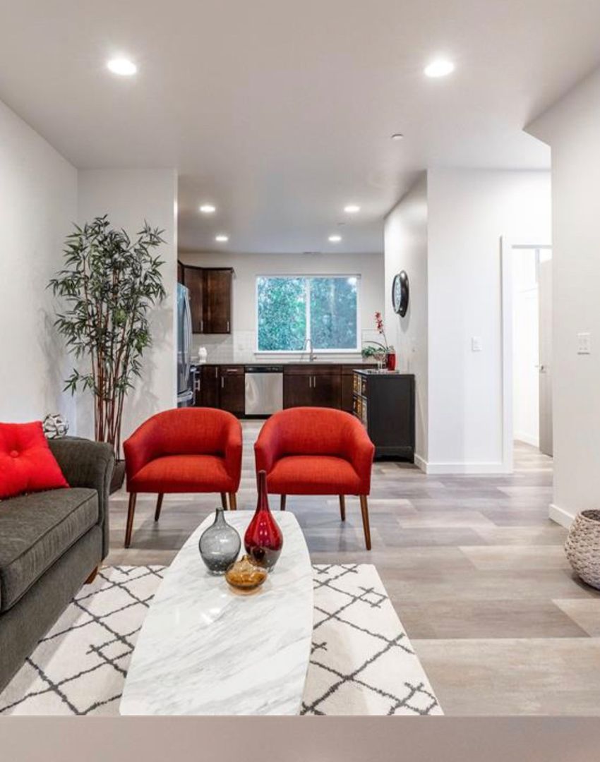 Spacious 3-Story Modern Community Featuring 3 Bedrooms 3.5 Bathrooms 