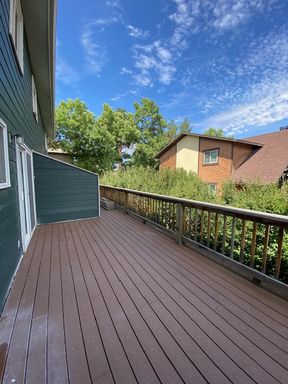 3 Bedroom 2 1/2 Bathroom Townhouse- CLOSE TO MSU – photo 1