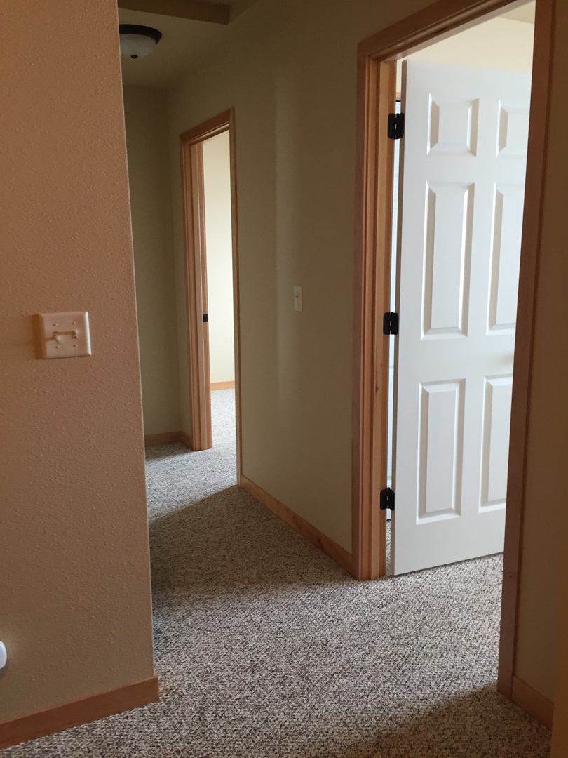 Bozeman House: 3317 Warbler Way