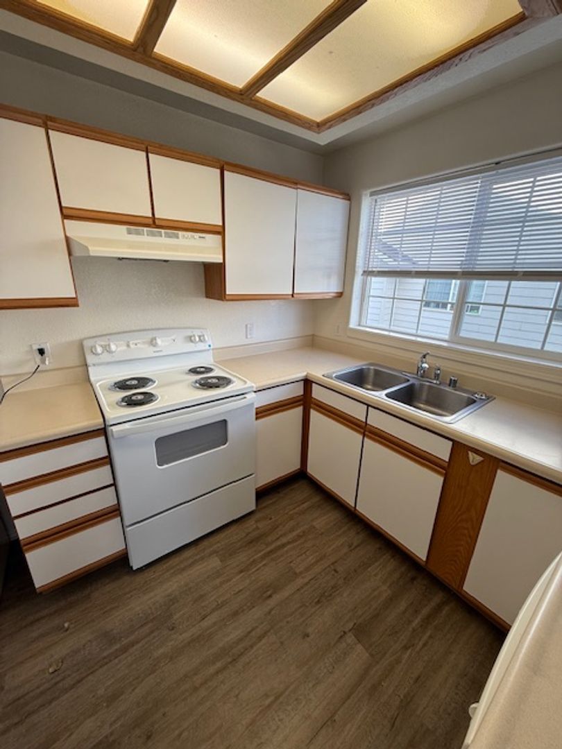 Bozeman House: 3014 W. Villard