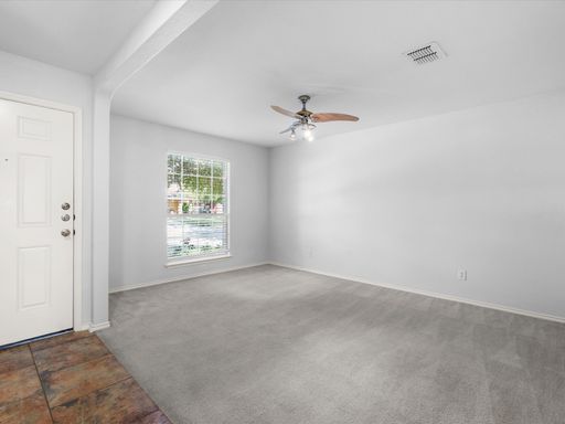 Listing photo thumbnail
