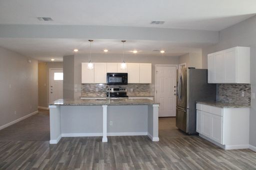 Listing photo thumbnail