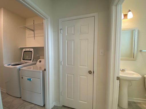 Listing photo thumbnail