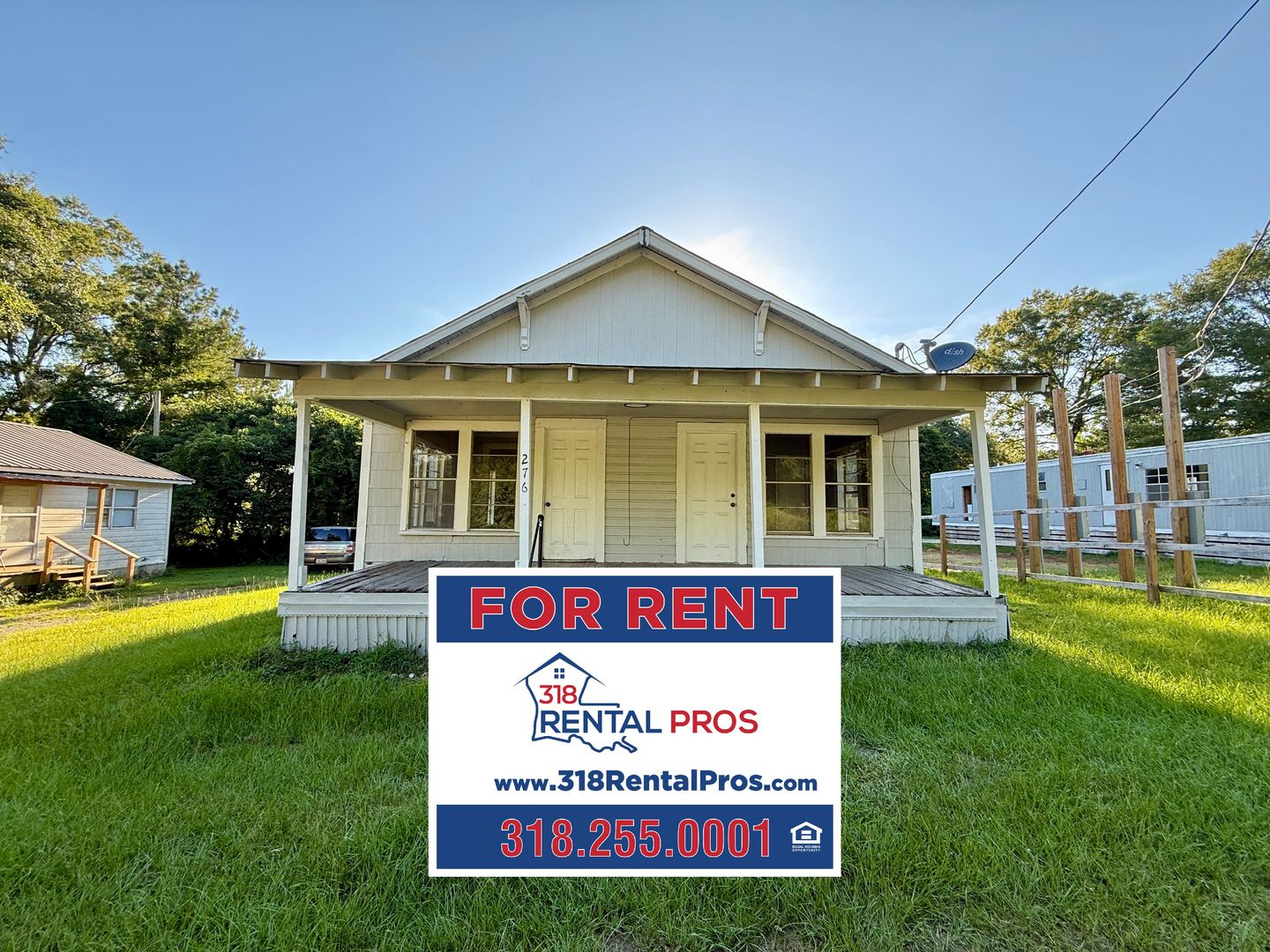 Dubach Apartment: 266 Main St.