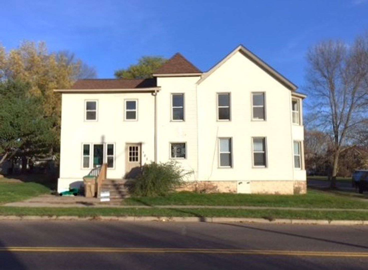 Chippewa Falls Apartment: 103 Division Street