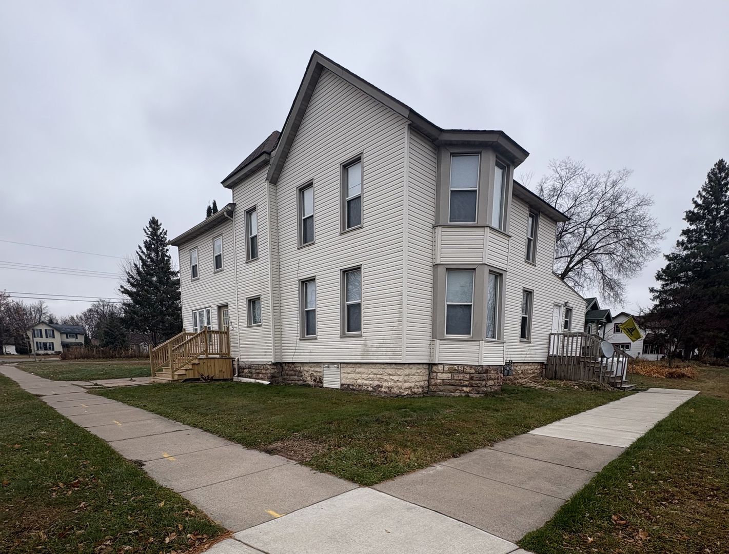 Chippewa Falls Apartment: 103 Division Street