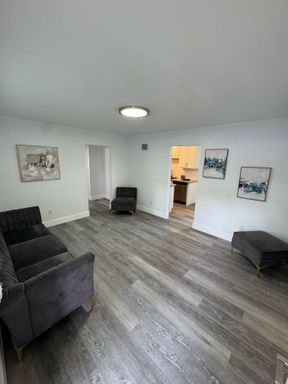 1 Bed 1 Bath Apartment in Stockton CA – photo 1