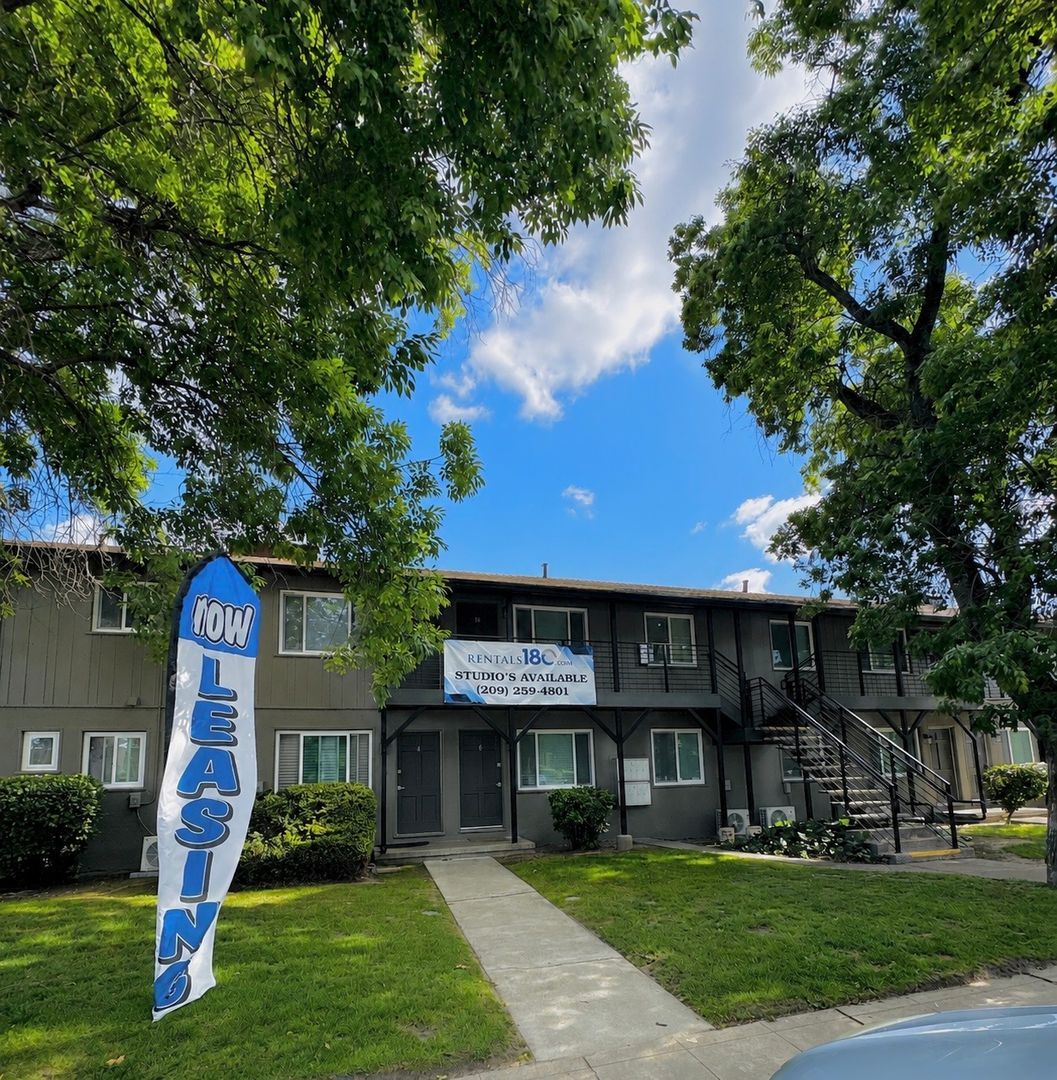 Stockton Apartment: 620 Dave Brubeck Way