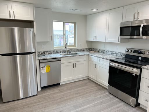 Updated 2 Bedroom Apartment in Provo! – photo 1