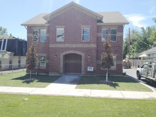 Beautiful Brick 2 Bed / 2.5 Bath Apartment in Provo! – photo 1