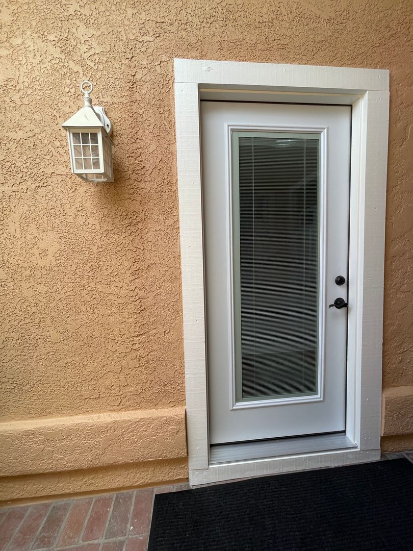 Carlsbad House: 3477 Pontiac Dr.