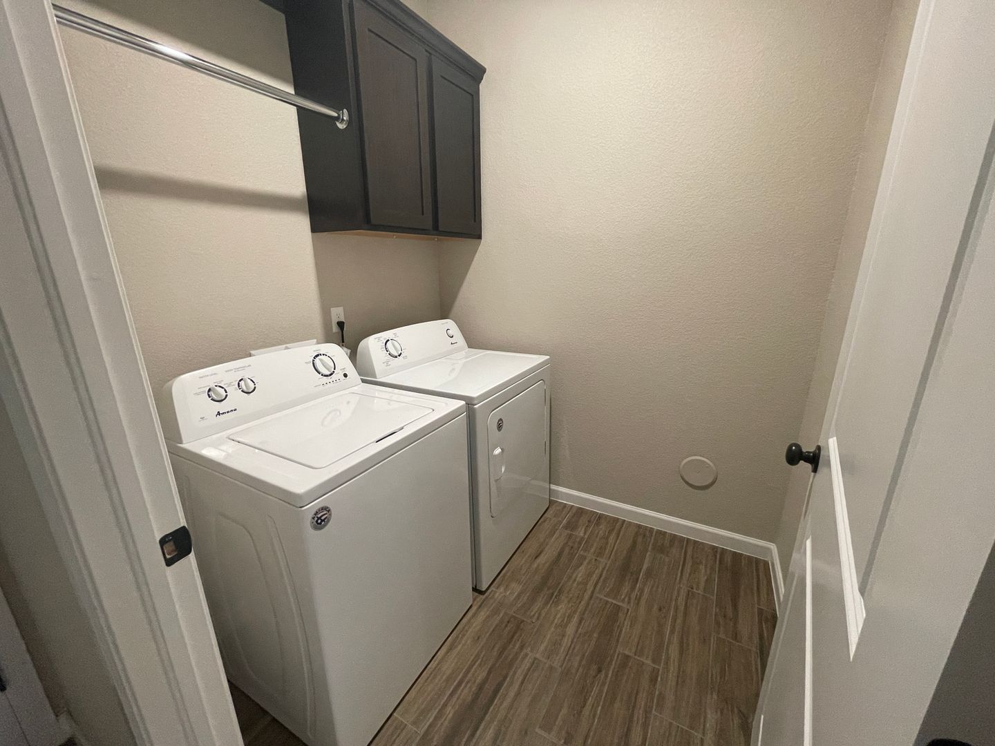 El Paso Multiplex: 6528 Hoop Street