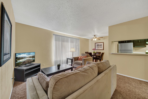 Westside 2 Bedroom 1 Bath – photo 1