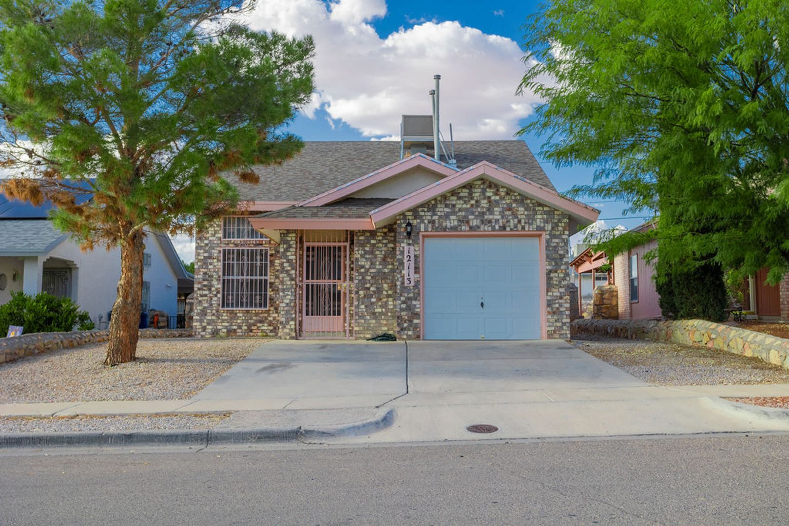 El Paso House: 12113 Saint Jude Avenue