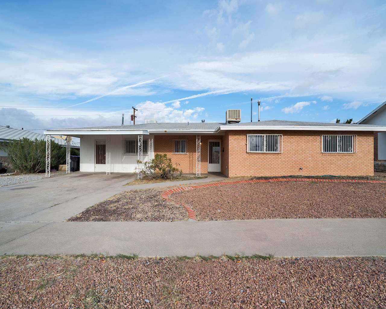 El Paso House: 213 Clairemont Drive