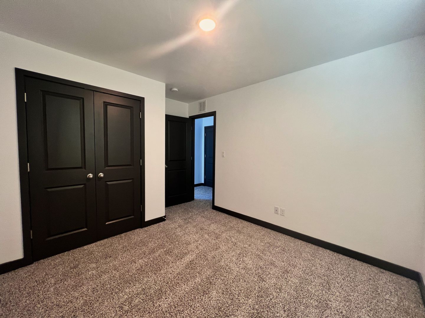 El Paso Townhome: 447 Gallagher Street