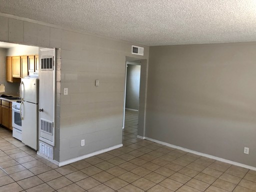 Mission Valley 2 Bedroom 1 Bath – photo 1
