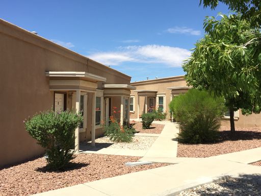 Westside 2 Bedroom 1 Bath – photo 1
