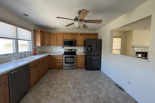 Listing photo thumbnail