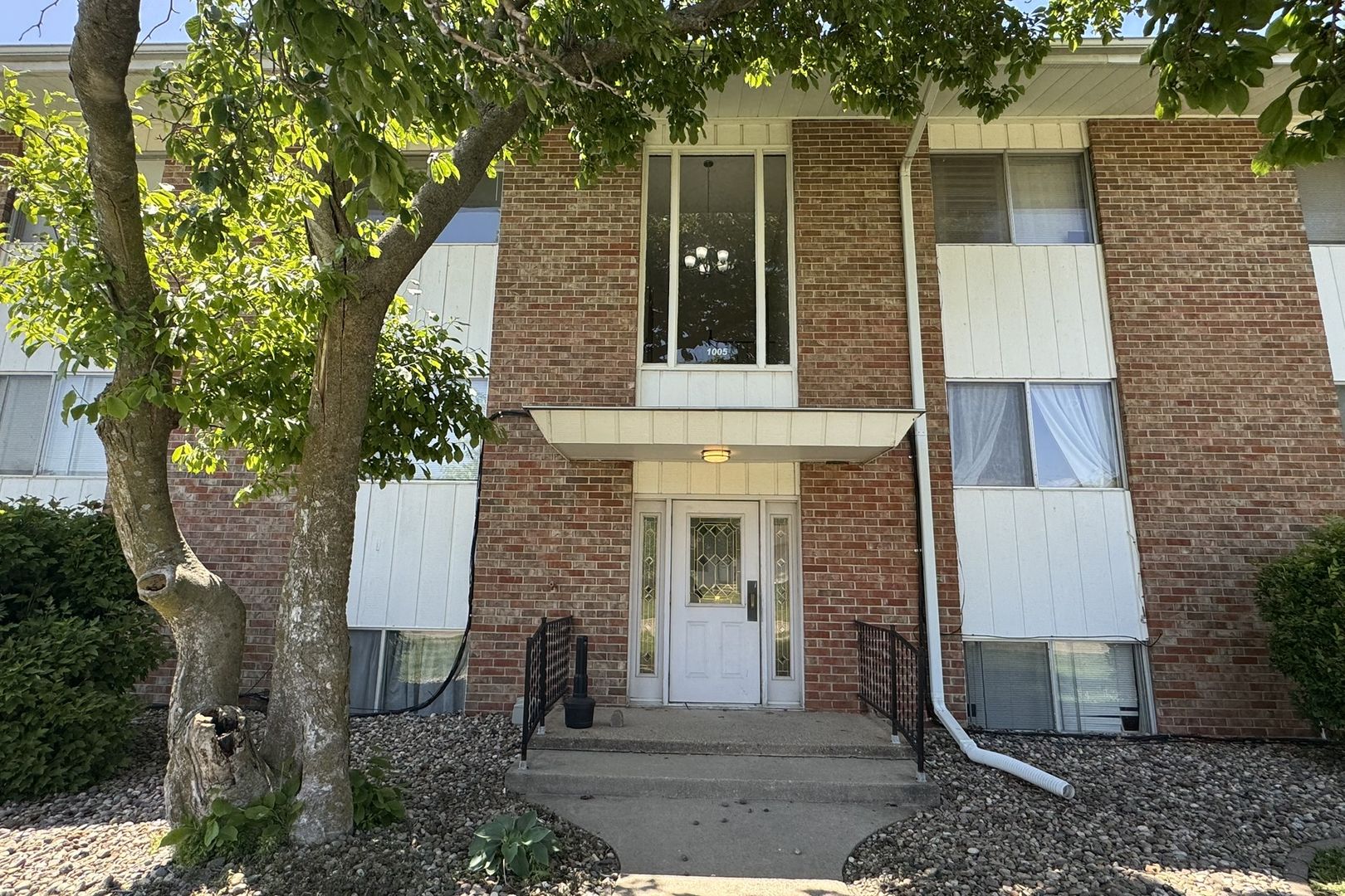 Boone Apartment: 1007 - 1009 Parkway Drive