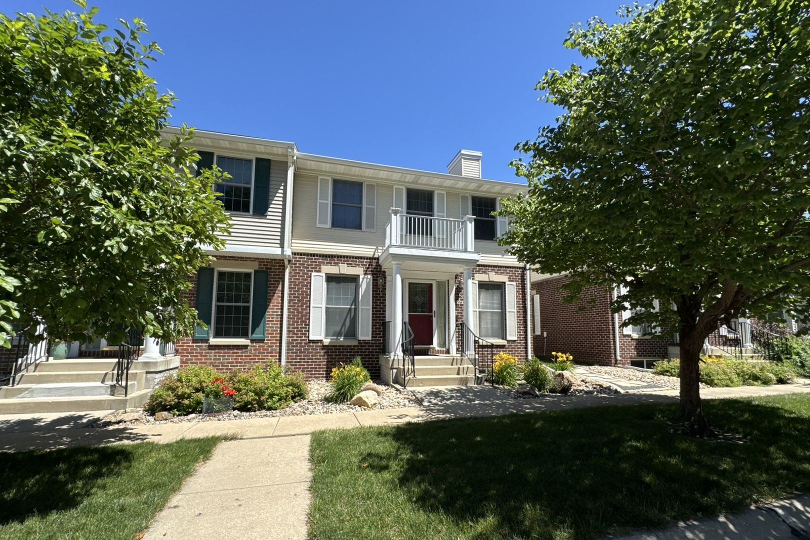 Ames Townhome: 2723 Hampton Street