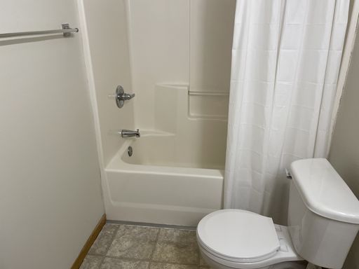 Listing photo thumbnail