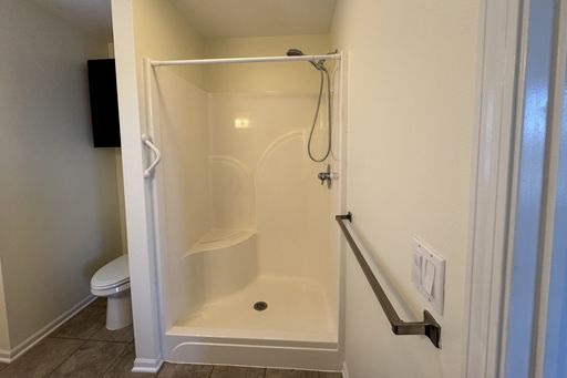 Listing photo thumbnail