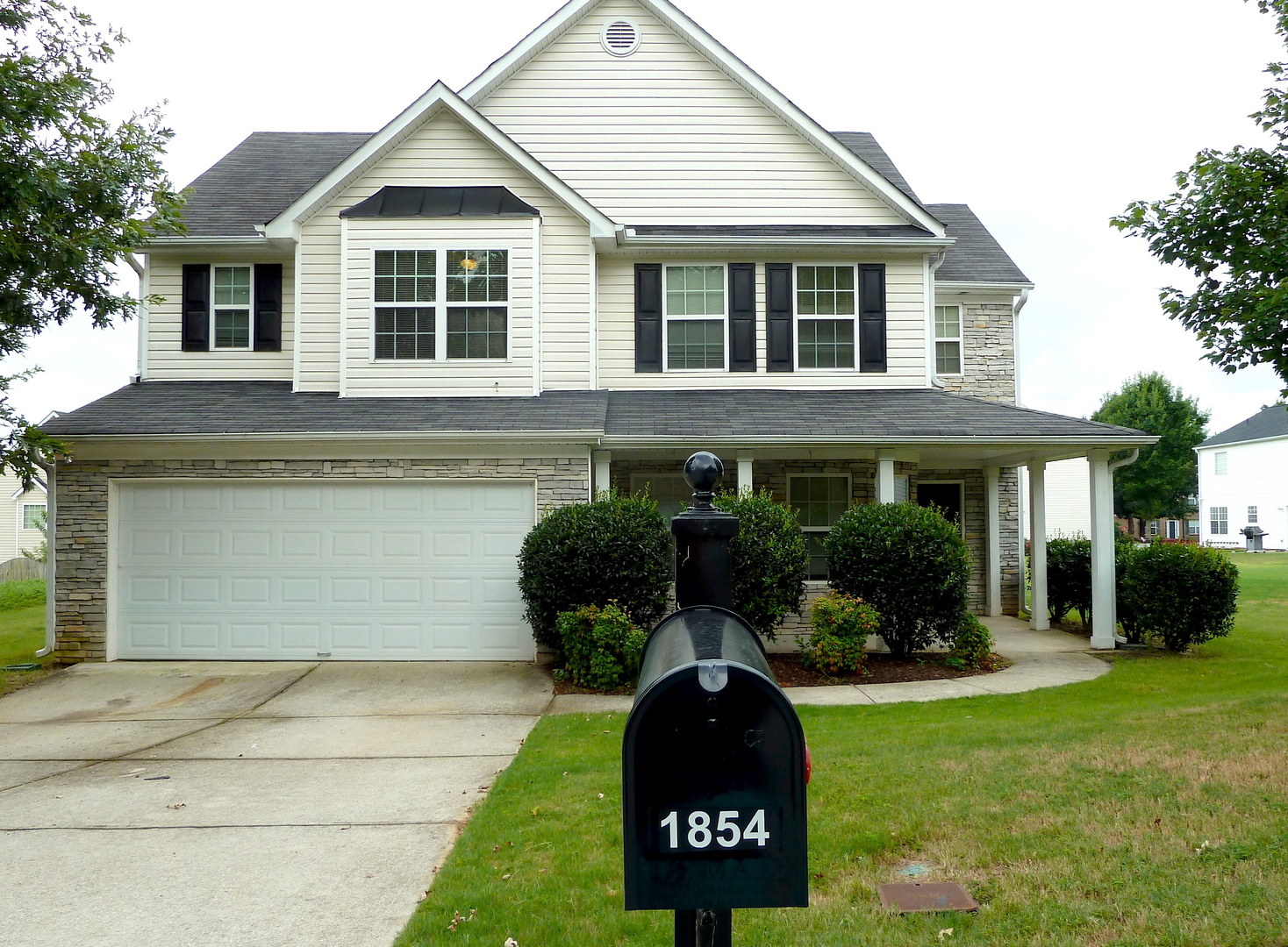 Buford House: 1854 Pierce Way