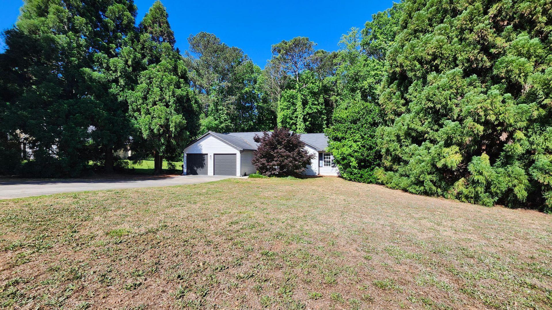 Jonesboro House: 7847 Sugarland Dr