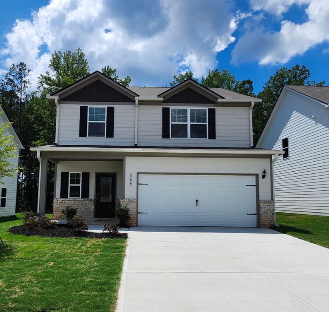 Villa Rica House: 655 Mackenzie Cv