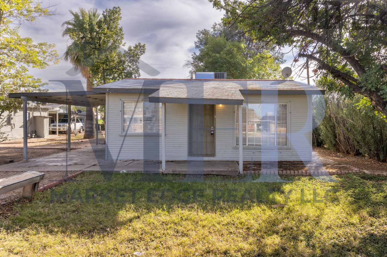 Phoenix Apartment: 3311 E Cambridge Ave # 1