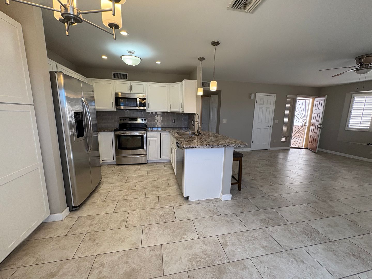 Scottsdale Townhome: 10925 E Hope Dr