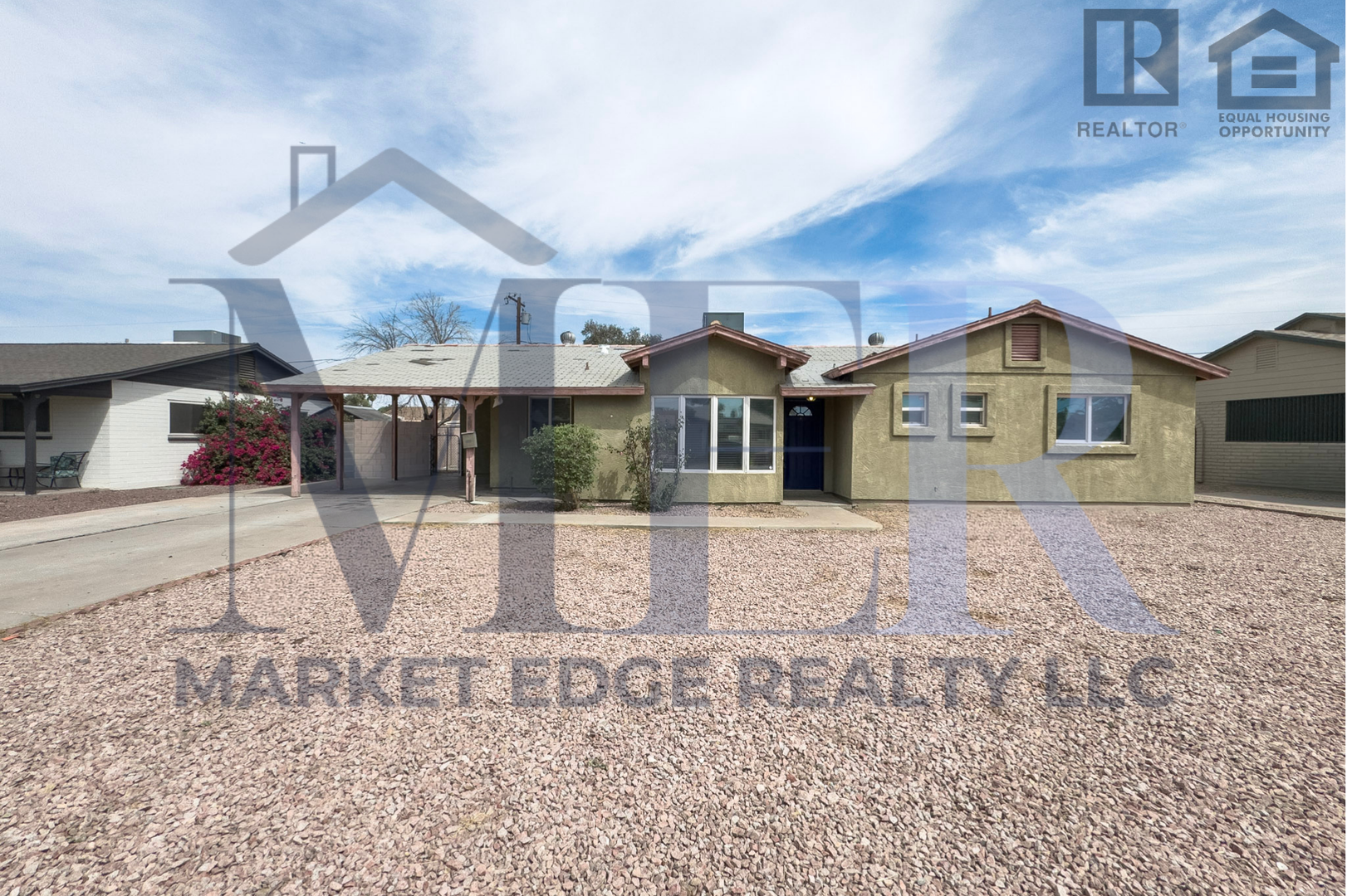 Chandler House: 628 W Ivanhoe St