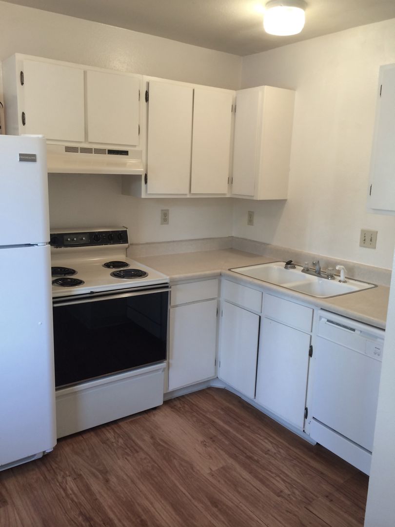 Boulder Apartment: 2200 Canyon Blvd.