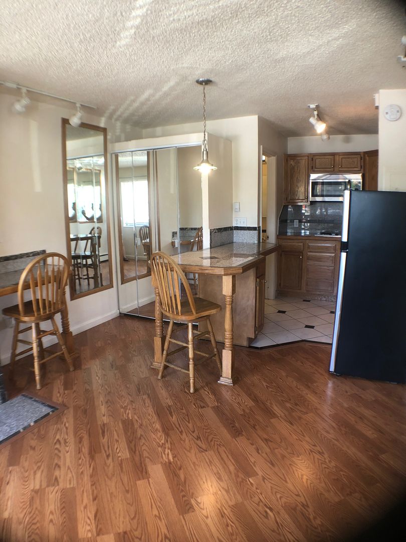 Boulder Apartment: 1811 Folsom St.