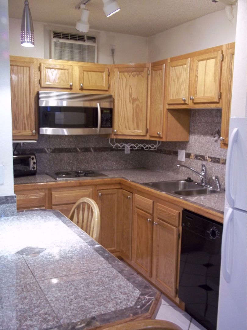 Boulder Apartment: 1811 Folsom St.