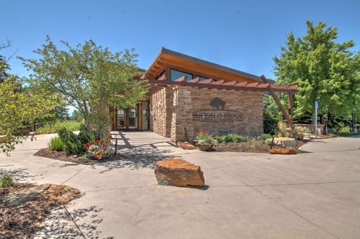 Beautiful Medical Offices with Amazing Mountain Views! (BR 210) – photo 1