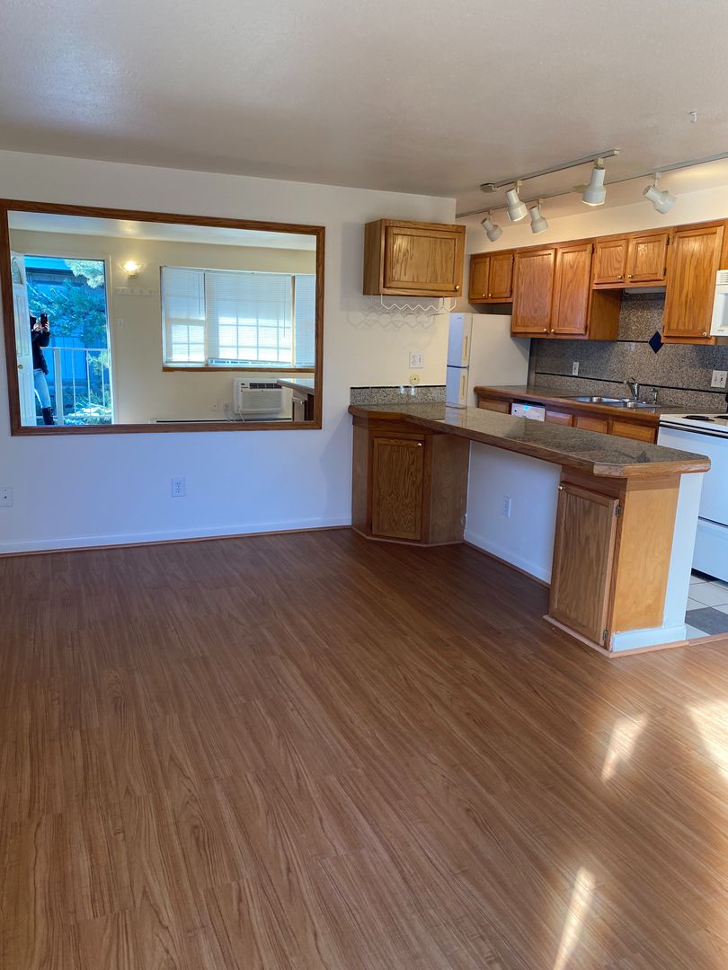 Boulder Apartment: 640-680 S. Lashley Ln.