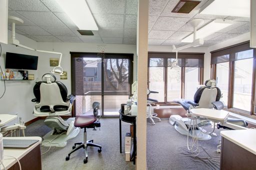 Dental Suite Available in Gunbarrel – photo 1