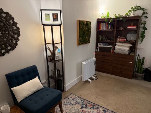 Absolutely Stunning Private Offices/Exam Rooms in Central Boulder! (2995-112C)