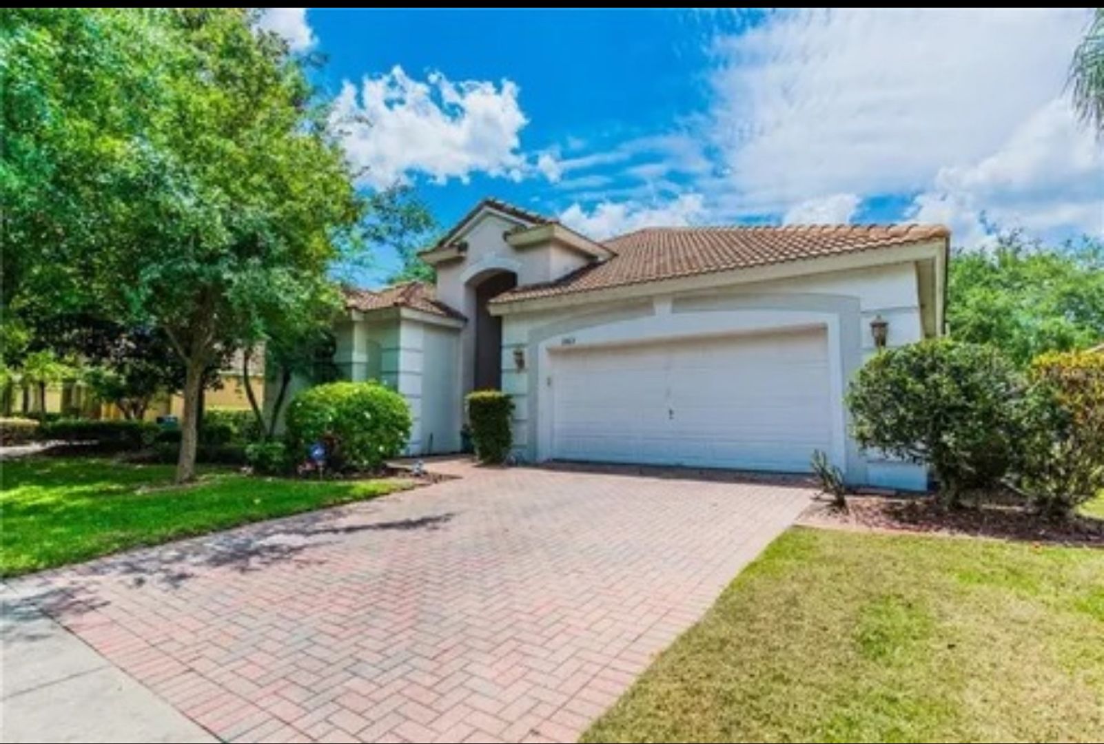 Windermere House: 1363 Glenwick Dr