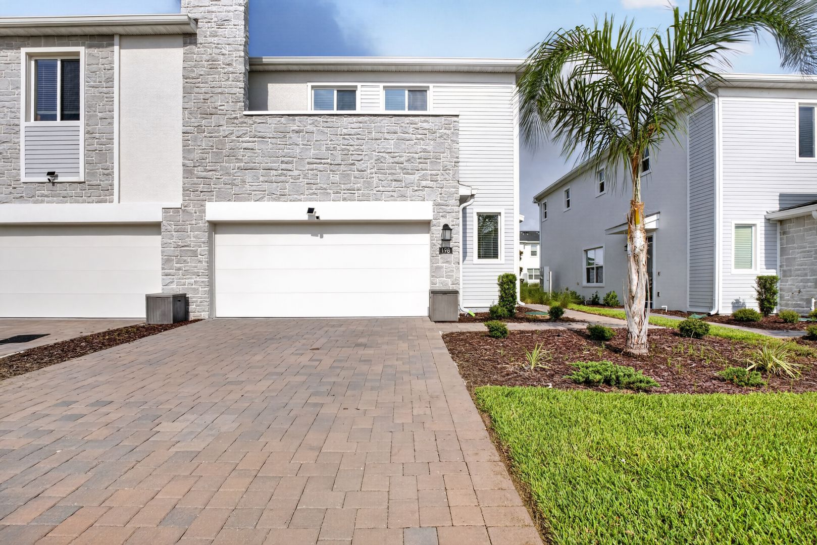 Davenport Townhome: 198 Nine Iron Dr